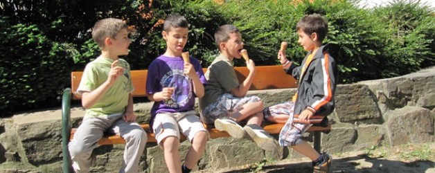 Exkursion in den Eissalon mit der Vorschulgruppe